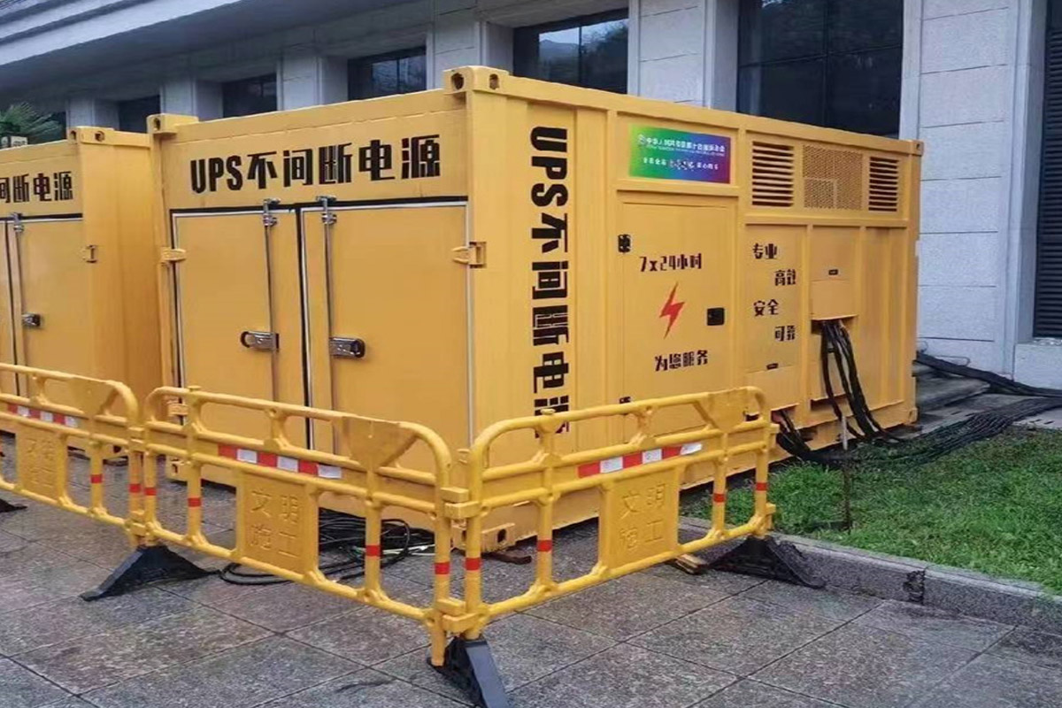 白鹭湖管理区发电机租赁施工现场
